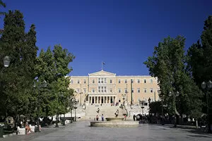 Images Dated 14th May 2010: Greece, Attica, Athens, Syntagma Square, Parliament Buildings