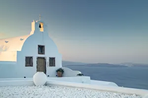 Greece, Cyclades Islands, Santorini (Thira), Ia (Oia) and Santorini Caldera