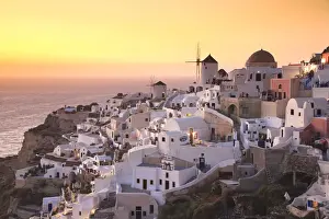 Greece, Cyclades, Santorini, Oia Town and Santorini Caldera