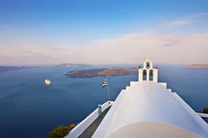 Images Dated 30th September 2011: Greece, The Cyclades, Santorini (Thira), Imerovigli, Woman standing infront of white