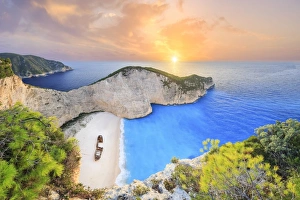 Greece, Ionian Islands, Zakynthos, Navagio (shipwreck) beach