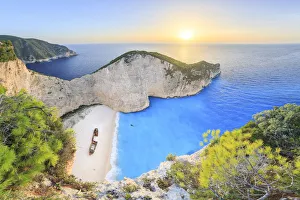 Greece, Ionian Islands, Zakynthos, Navagio (shipwreck) beach