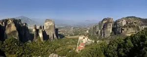 Greece, Thessaly, Meteora, Panoramic view of Meteora and Holy Monastery of Rousanou