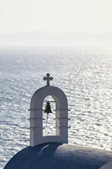 Images Dated 25th June 2019: Greek Orthodox chapel, Mykonos Town, Mykonos, Cyclade Islands, Greece