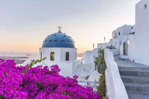 Images Dated 3rd November 2021: Greek Orthodox Church, Imerovigli, Santorini, Cyclades Islands, Greece