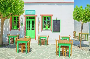 Chora Prints: Greek tavern, Chora, Folegandros Island, Cyclades Islands, Greece