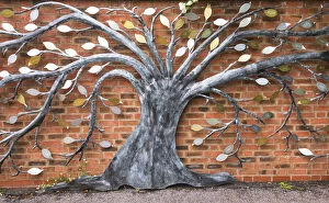 The Greenwood Tree, a specially commissioned sculpture by Adam Barrett, in the Great Garden at Shakespeare New Place
