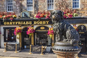 Images Dated 2nd July 2021: Greyfriars Bobby Statue, Edinburgh, Scotland, Great Britain, United Kingdom