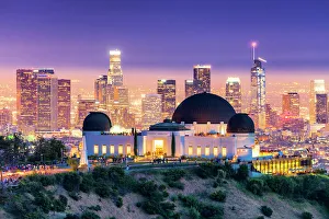 Images Dated 15th April 2017: Griffith Observatory & Los Angeles Skyline at Night, California, USA