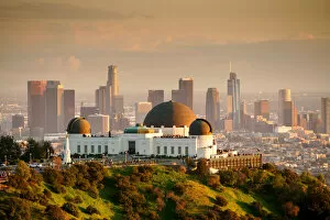 Images Dated 24th November 2020: Griffith Observatory, Mount Hollywood, Los Angeles, California, USA