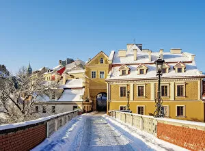Images Dated 15th June 2021: Grodzka Gate and the Old Town, winter, Lublin, Lublin Voivodeship, Poland