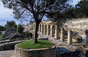 Grotte di Catullo in Sirmione at the southern end of the lake