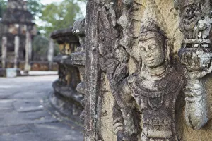 Guardstone at Vatadage, Quadrangle, Polonnaruwa (UNESCO World Heritage Site), North Guardstone at Vatadage, Quadrangle, Polonnaruwa (UNESCO World Heritage Site), North