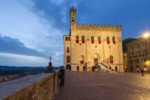 Images Dated 9th July 2015: Gubbio, Umbria, Italy. Piazza Grande at dusk