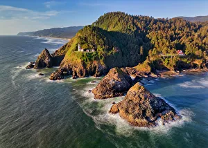 Heceta Head Prints: Haceta Head Lighthouse & Coastline, Oregon, USA