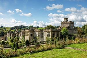 Haddon Hall, Bakewell, Derby, England, UK