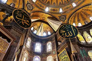 Hagia Sofia (Byzantine basilica and UNESCO World Heritage Site), Sultanahmet, Istanbul, Turkey