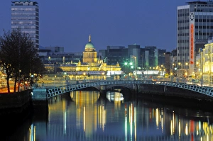 Custom House Prints: Half Penny Bridge and Custom House