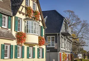 Village Square Prints: Half-timbered houses in Erbach, Rheingau, Hesse, Germany