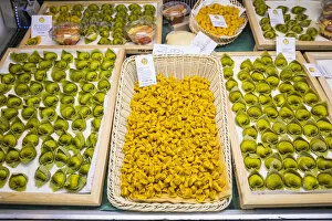 Images Dated 3rd June 2019: Handmade pasta, Mercato Albinelli, Modena, Emilia-Romagna, Italy
