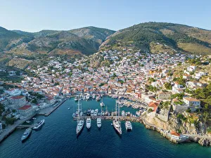 Hydra Town Prints: Harbour of Hydra Town, Hydra (Ydra), Saronic Islands, Greece