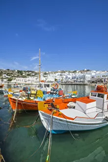 Images Dated 19th June 2019: Harbour in Mykonos Town, Mykonos, Cyclade Islands, Greece