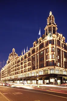 Retail Prints: Harrods Department Store, Knightsbridge, London, England