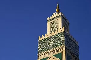 Images Dated 3rd June 2006: The Hassan II Mosque in Casablanca is the third largest