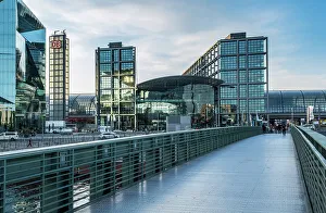 Hauptbahnhof (central railway station), Berlin, Germany