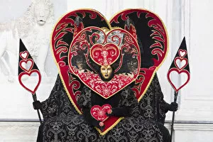 Images Dated 29th March 2018: Heart-shaped costumes at the Venice Carnival, Venice, Italy
