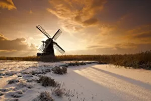 Windmill Gallery: Herringfleet Mill in Winter, Suffolk, England