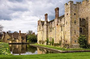 Hever Castle, 13th century double moated castle, and the childhood home of Anne Boleyn, Kent, England