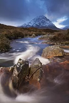 Highland stream running through Rannoch Moor towards Buachaille Etive Mor mountain, Scotland