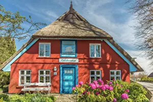 Images Dated 3rd November 2022: Historic captain's house Schifferwiege in Wustrow, Mecklenburg-Western Pomerania, Baltic Sea