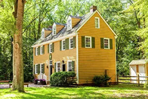 Images Dated 8th August 2022: The Historic Dennisville Inn built in the Colonial Willaimsburg style located at Cold Spring