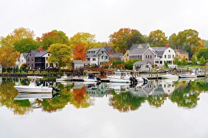 Market Square Prints: Historic Homes at the Piscatagua River and Fishing Boats