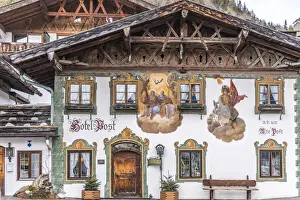 Traditionally Prints: Historic houses with traditional facacde painting in Wallgau