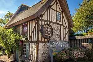 Calvados Gallery: Historic village inn in Pierrefitte-en-Auge, Calvados, Normandy, France