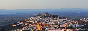 Images Dated 29th January 2013: The historical village of Castelo de Vide at twilight. Alentejo, Portugal