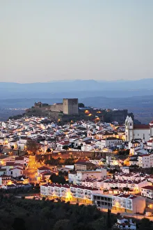 Images Dated 29th January 2013: The historical village of Castelo de Vide at twilight. Alentejo, Portugal