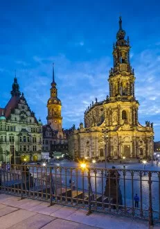 Images Dated 25th September 2015: Hofkirche, Dresden, Saxony, Germany