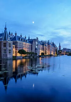The Netherlands Gallery: Hofvijver and Binnenhof at twilight, The Hague, South Holland, The Netherlands