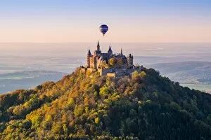 Images Dated 14th October 2017: Hohenzollern Castle, Hechingen, Baden-Wurttemberg, Germany