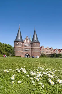 Images Dated 8th March 2017: Holstentor, LAA┬╝beck, Baltic coast, Schleswig-Holstein, Germany