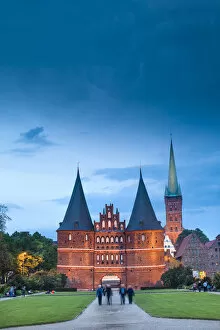 Images Dated 30th March 2015: Holstentor, LAobeck, Baltic coast, Schleswig-Holstein, Germany