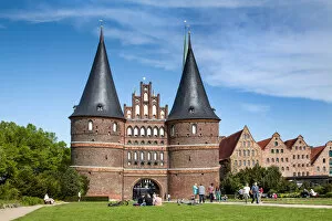 Images Dated 30th March 2015: Holstentor, LAobeck, Baltic coast, Schleswig-Holstein, Germany