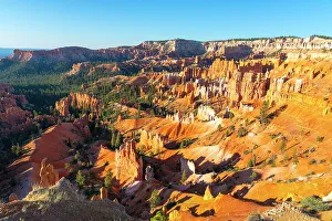 Hoodoos in Bryce Canyon amphitheater after sunrise, Sunrise Point, Bryce Canyon National Park, Utah, USA