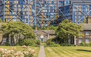 Images Dated 11th June 2020: Hoptons Almshouses, London, England, UK