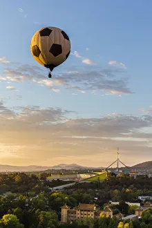 Australian Capital Territory Prints: Hot air balloon and Parliament House, Canberra Balloon Spectacular during the Enlighten