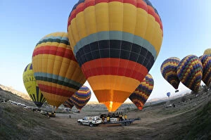 Images Dated 12th May 2014: Hot Ait Balloon, Cappadocia, Turkey